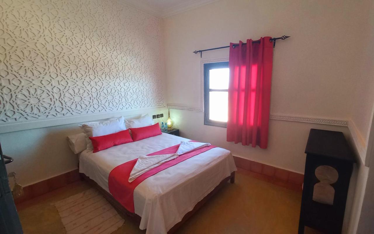Nkob Hotel Kasbah Ennakhile מראה חיצוני תמונה