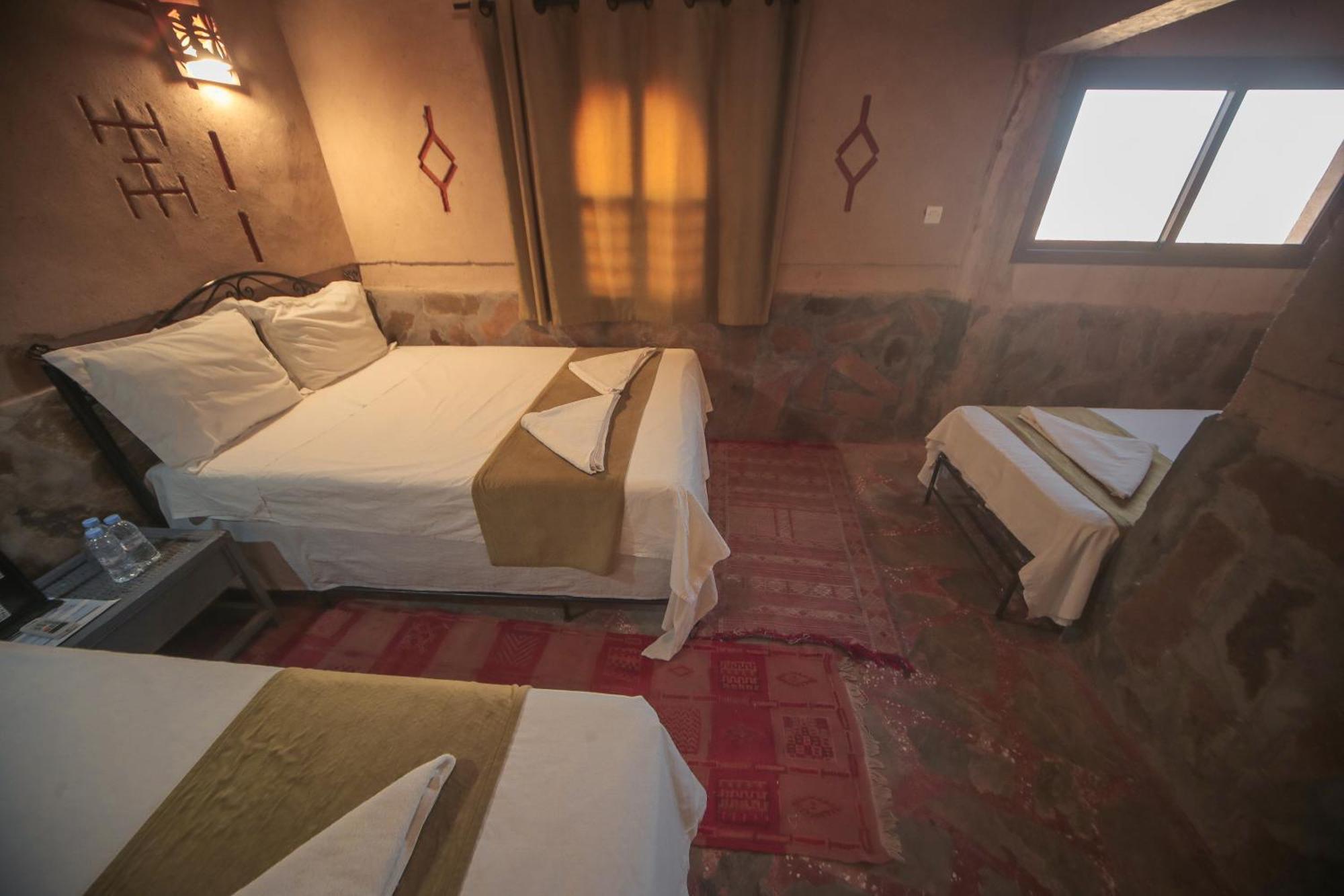 Nkob Hotel Kasbah Ennakhile מראה חיצוני תמונה